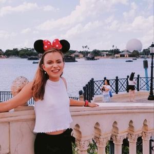 Meet your Posher, Allie